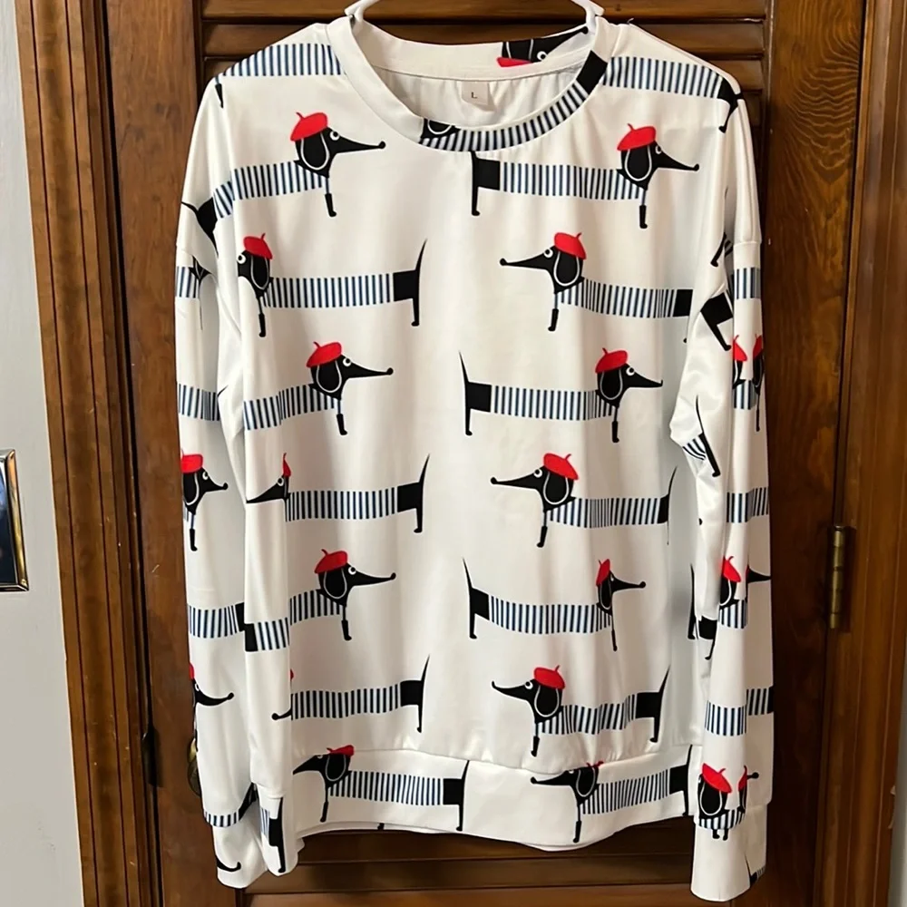 Women’s Large sweatshirt white with navy cartoon dachshunds red beret NEW - Picture 1 of 6